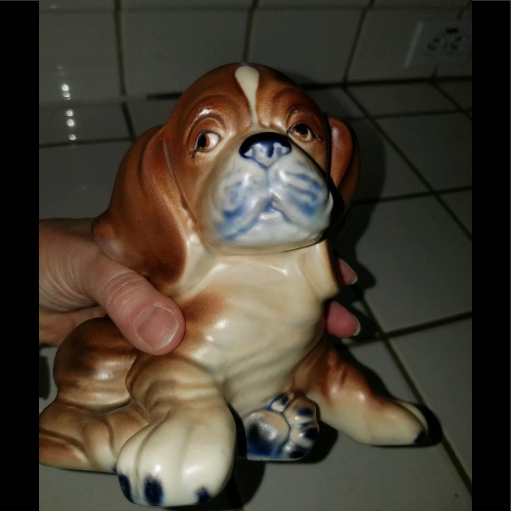 Bull Hound Dog Porcelain Figure Figurine Statue